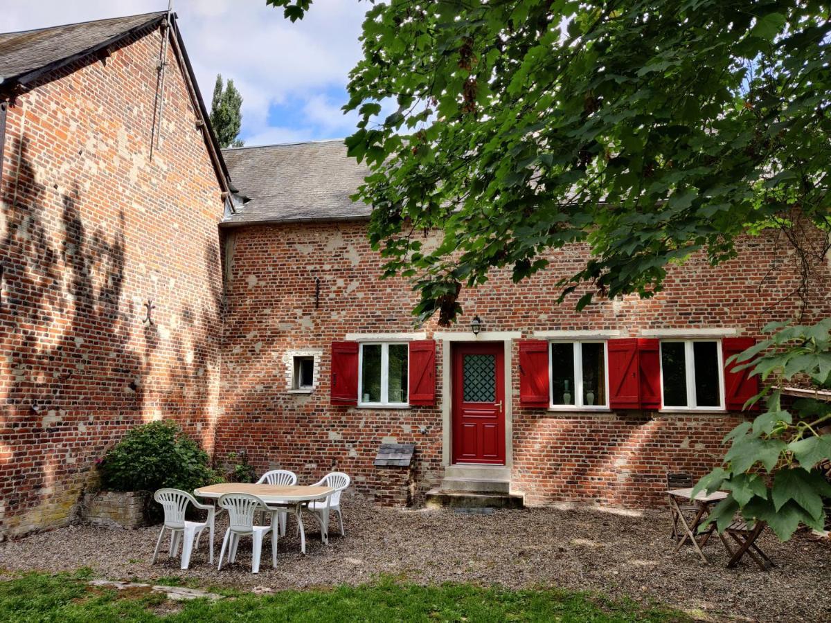 Ferienhaus Uw Eigen Boerderij Bij Le Moulin De La Place